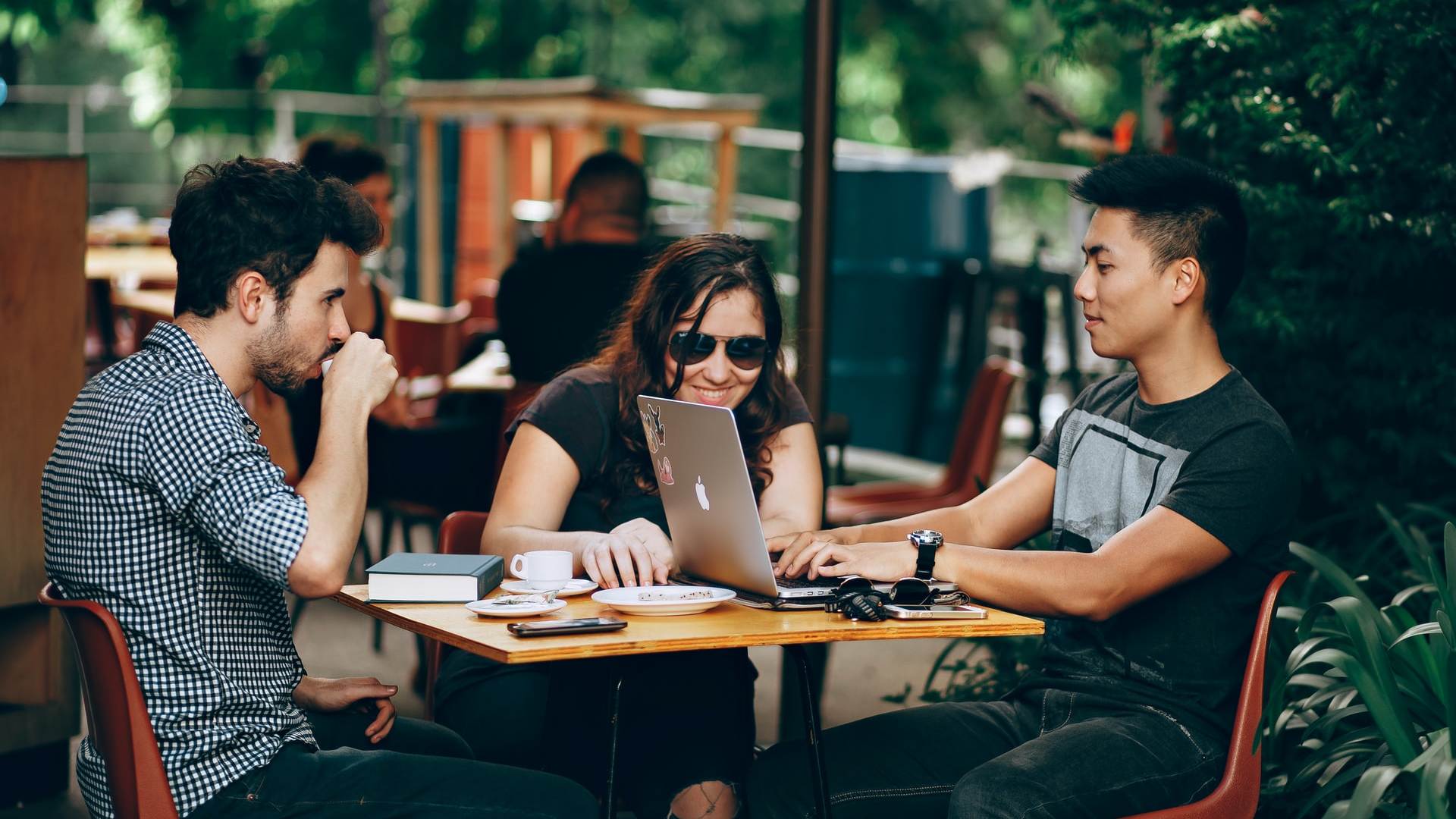 7 Tips to Choose the Mobile App Development Company